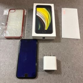 Apple iPhone SE (第2世代) ブラック 本体