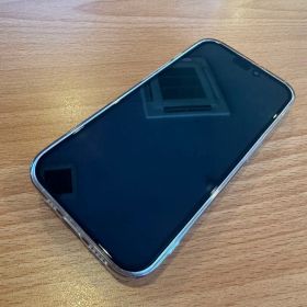Apple iPhone 15 Pro 本体