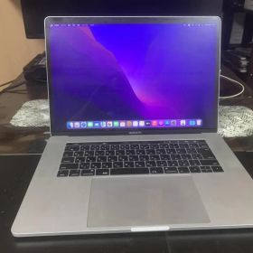 美品 MacBook Pro A1707 2016 i7/16GB/256GB