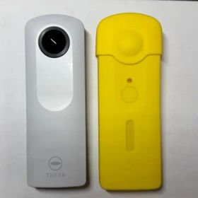 RICOH THETA ホワイト イエローケース付 動作確認済み 360度カメラ