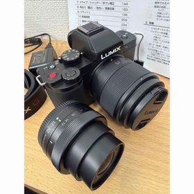 パナソニック(Panasonic)の◆DC-G100◆ミラーレス一眼◆単焦点レンズ付◆美品◆おまけあり◆(ミラーレス一眼)