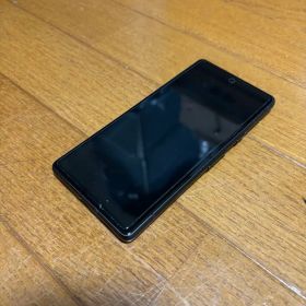 Google Pixel 7a 128GB チャコールSimフリー ケース3個付