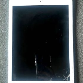 iPad 第6世代 32GB 動作確認済み