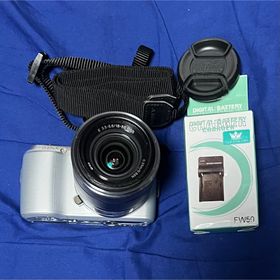 ソニー(SONY)のSONY NEX-C3 シルバー α18-55mmレンズ付き (ミラーレス一眼)