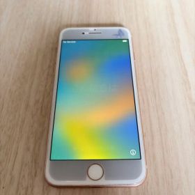 Apple iPhone 8 ゴールド