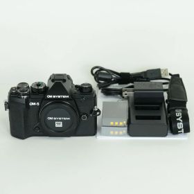 [美品 | シャッター数3,076回｜バッテリー2個付] OM SYSTEM OM-5 [ボディ ブラック] | マイクロフォーサーズマウント