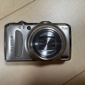 FUJIFILM FINEPIX F550EXR