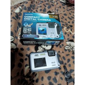 TAKA WORLD 防水コンパクトデジタルカメラ TT-WD1300 シルバー(コンパクトデジタルカメラ)