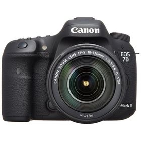 Canon デジタル一眼レフカメラ EOS 7D Mark II EF-S18-135 IS STM レンズキット EF-S18-135mm