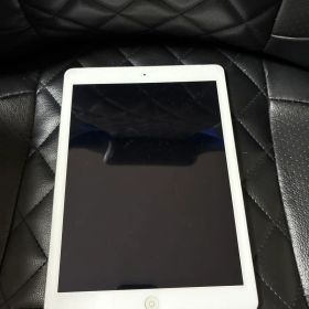 iPad Air (第1世代) メルカリの新品＆中古最安値 | ネット最安値の価格
