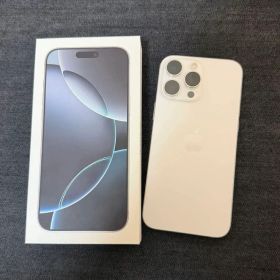 Apple iPhone 16 Pro Max 本体 ホワイトチタニウム