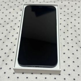 Apple iPhone 12 ブラック 本体