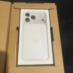 新品未開封 iPhone 17 Pro Max 256GB シルバーSIMフリー