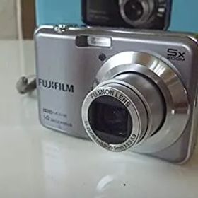 【中古】 フジフイルム FinePix AX600 シルバー
