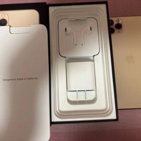 【充電87%美品、揃品】Apple iPhone 11 ProMaxゴールド本体