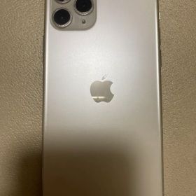 Apple iPhone 11 Pro 本体