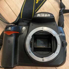 ジャンク品 Nikon D5000 デジタル一眼レフカメラ