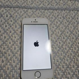 Apple iPhone 5s 本体 ゴールド 16GBSIMフリー