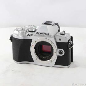 ソフマップ 〔中古品〕 OM-D E-M10 Mark III ボディ シルバー【297】