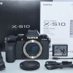 【802ショットの特上品】 富士フイルム FUJIFILM X-S10 ボディ F X-S10 ＃9187