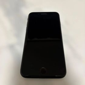 Apple iPhone SE 2 本体 ブラック 64GB