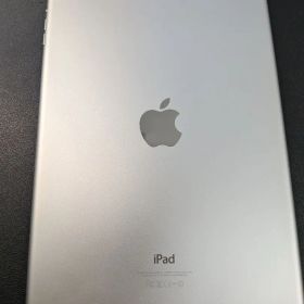 Apple iPad Air 第1世代 本体 A1474 シルバー