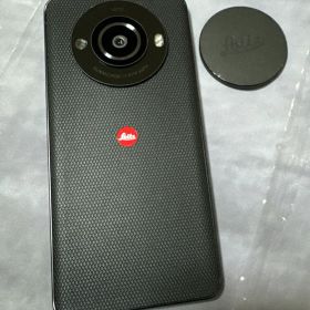 Leitz Phone 3 512GB Leica Blackレンズキャップ付き