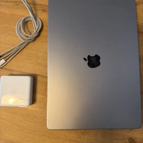 Apple MacBook Pro 16インチ 2023 M2 Max