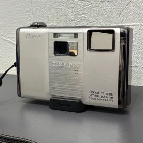 ジャンク品 ニコン COOLPIX S1000 PJ コンパクト デジタルカメラ