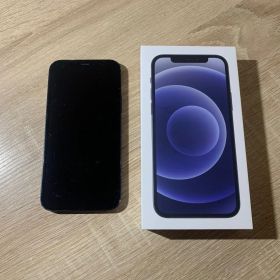 0777 iPhone 12 64GB ブラック 動作確認済み 【ネ】