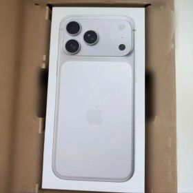 【本日配送・新品・未開封】iPhone17ProMax 256GB シルバー