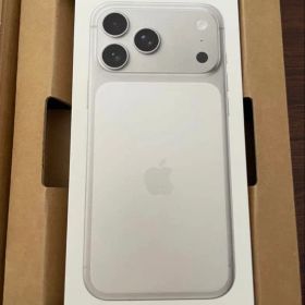 【明日配送・新品・未開封】iPhone17ProMax 256GB シルバー