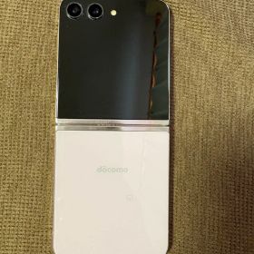 Samsung Galaxy Z Flip 5 docomo ラベンダー 箱付き