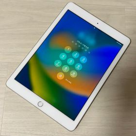 iPad第6世代 32GB シルバー Wi-Fiモデル バッテリー容量60%
