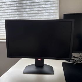 ZOWIE XL2411K 新品 16,000円 中古 7,260円 | ネット最安値の価格比較