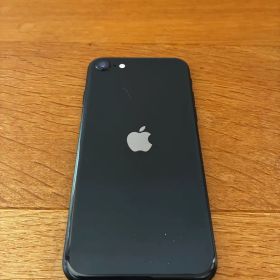 Apple iPhone SE 第2世代 ブラック 本体※ホームボタン故障