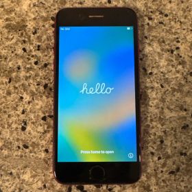 海外版iPhone SE（第2世代）本体 256GB 赤 背面割れあり