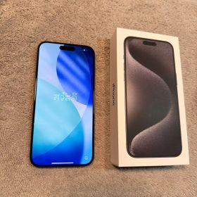 Apple iPhone15pro max 本体 極美品