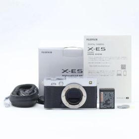 富士フイルム X-E5ボディ シルバー F X-E5-S JP #4573