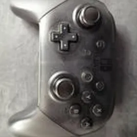 Nintendo Switch proコントローラー 本体 新品¥2,450 中古¥2,900