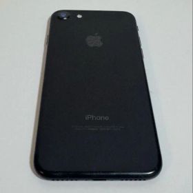 【美品】Apple iPhone 7 32GB simフリー
