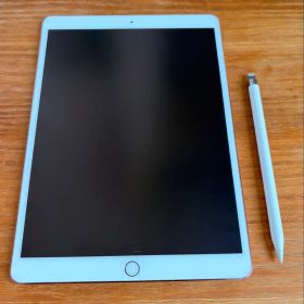 iPad Pro 10.5インチ ローズゴールド+Apple Pencil付き