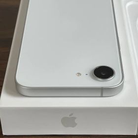 IPHONE 16e 128GB SIMフリー超美品