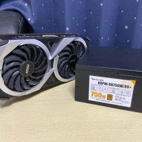 MSI RX6700XT 玄人志向 750w電源セット