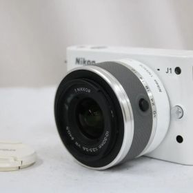 【返品保証】 ニコン Nikon J1 ホワイト 1 NIKKOR 10-30mm F3.5-5.6 VR ミラーレス一眼 e12425