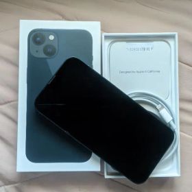 SIM FREE Apple iPhone13 ブラック 本体 充電ケーブル付き