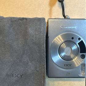 CANON IXY320 シルバー ケース付き