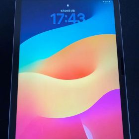 【美品】iPad Air 第6世代 11インチM2 128GB Wi-Fiモデル