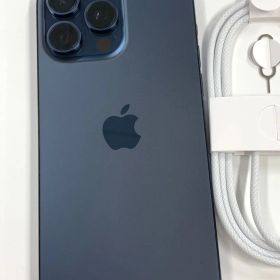 ほぼ無傷 バッテリー100％SIMフリー iPhone15 Pro Max 512GB ブルーチタニウム