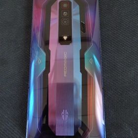 Nubia REDMAGIC 7 Pulsar 16/256GB SIMフリー